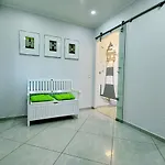 شقة Strandhochhaus Sj10